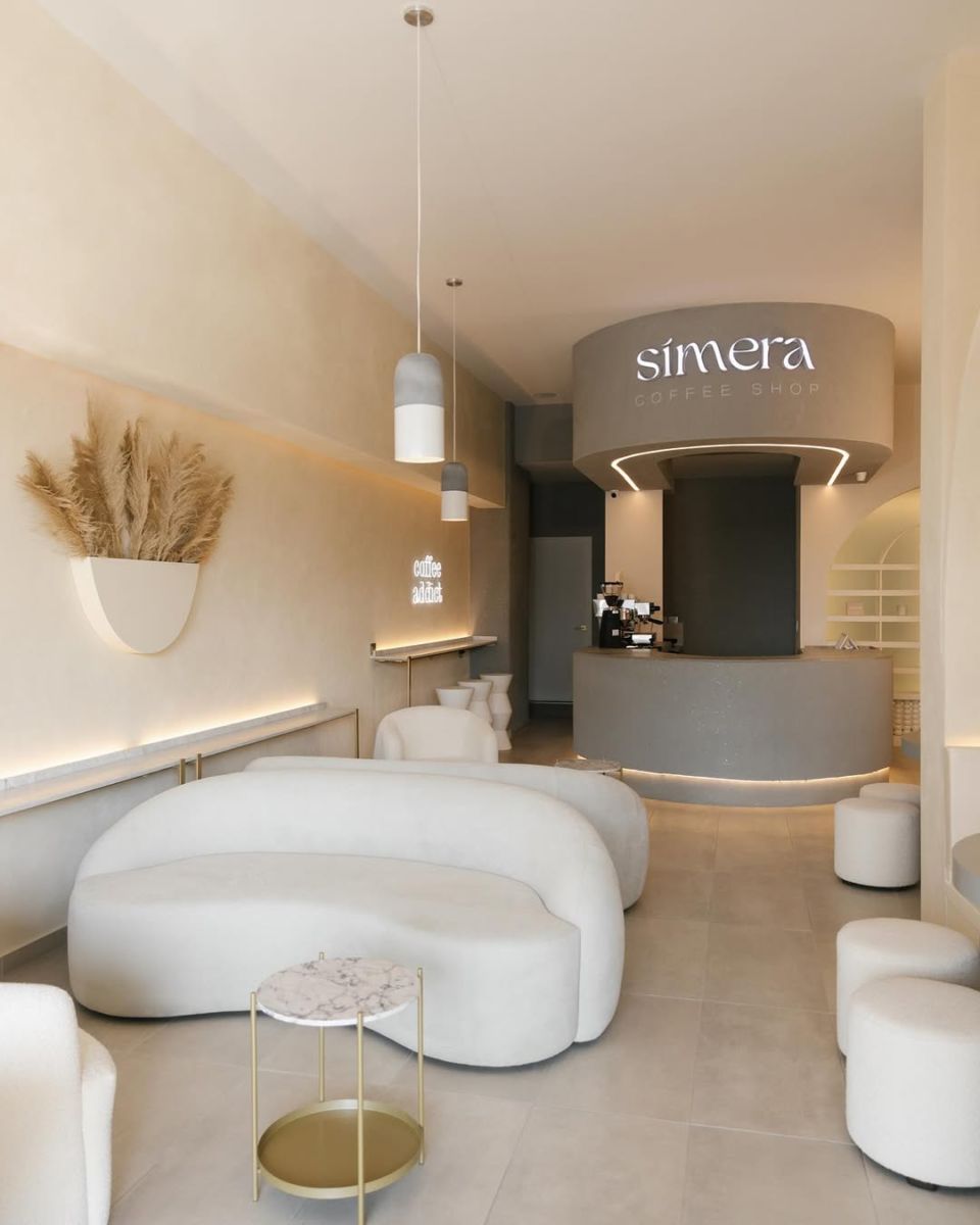 Esta cafetería se define por sus espacio minimalista y sofisticado a la vez