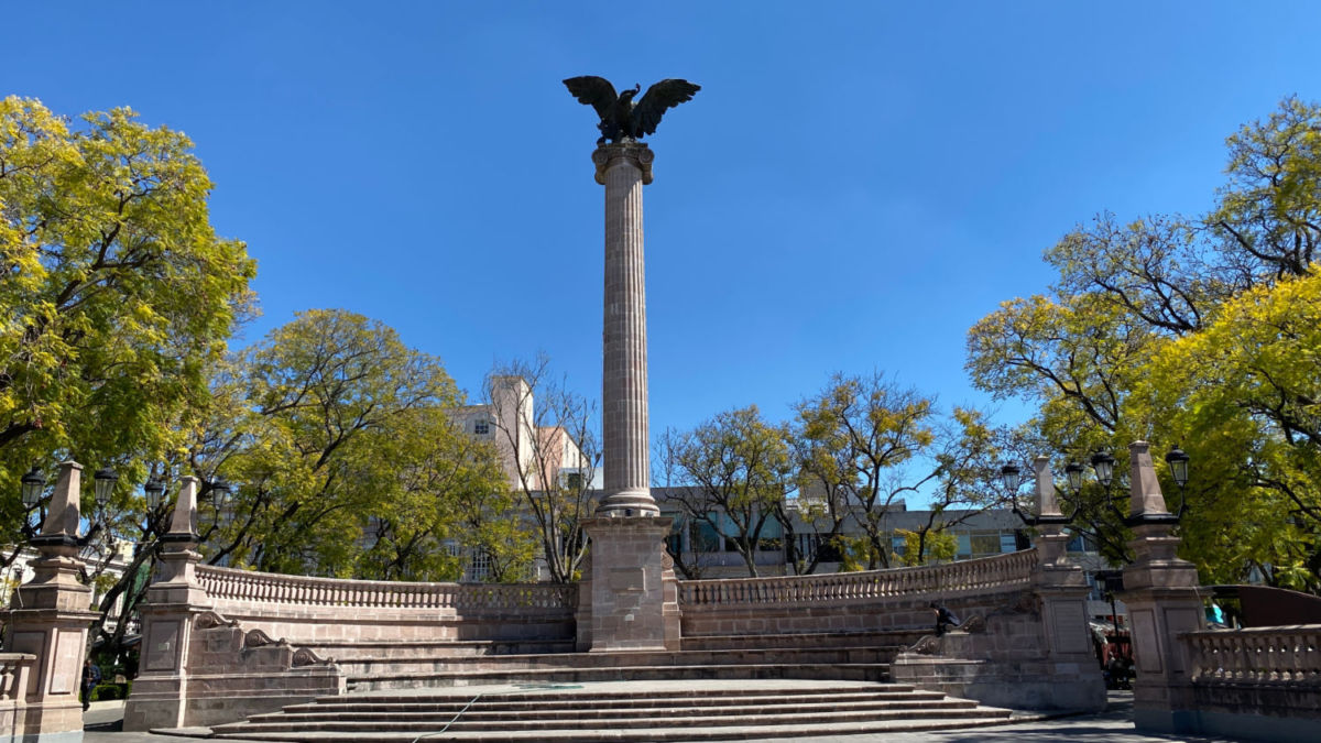 Columna de la Exedra 