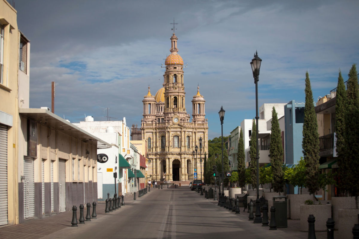 El casco antiguo de Aguascalientes es de esos destinos que nadie tiene en su lista y si supieran lo bonito que es seguro irían 