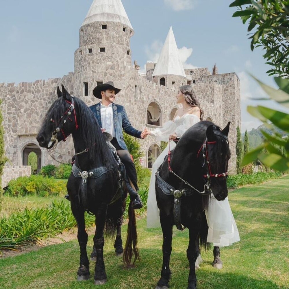 El Castillo Valle Escondido ofrece paseos a caballo