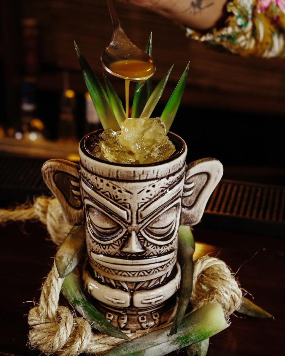 Disfruta de sus cocteles caribeños