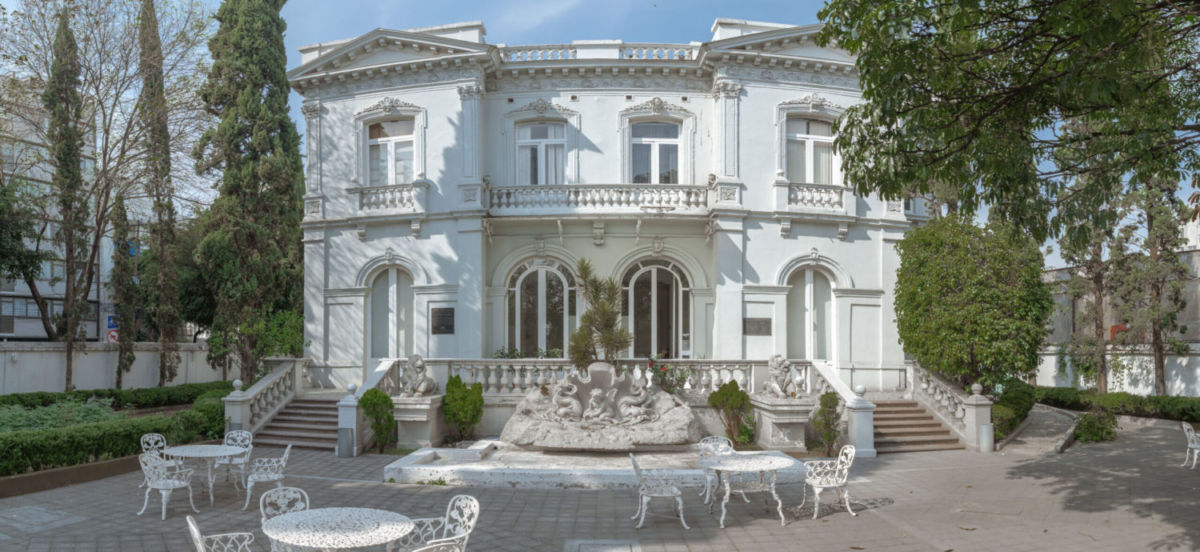 Mansión porfirana en la colonia San Miguel Chapultepec