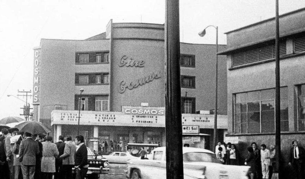 Cine Cosmos inaugurado en 1946