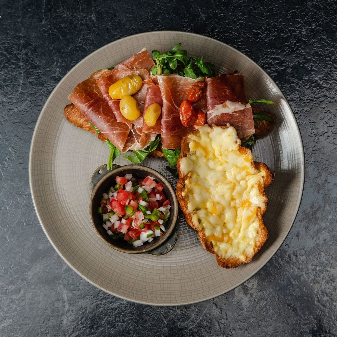 desayunos cerca del parque Lincoln