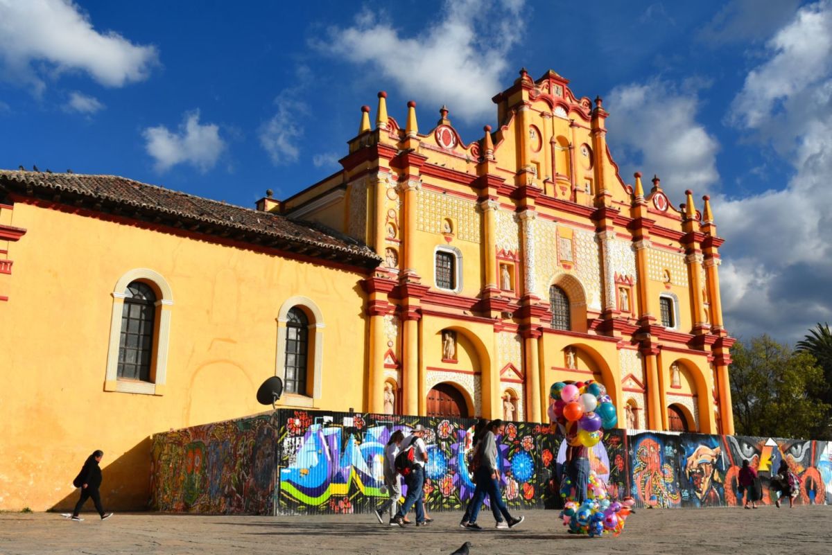 La Catedral San Cristobal de las Casas es muy popular para realizar ceremonias de boda