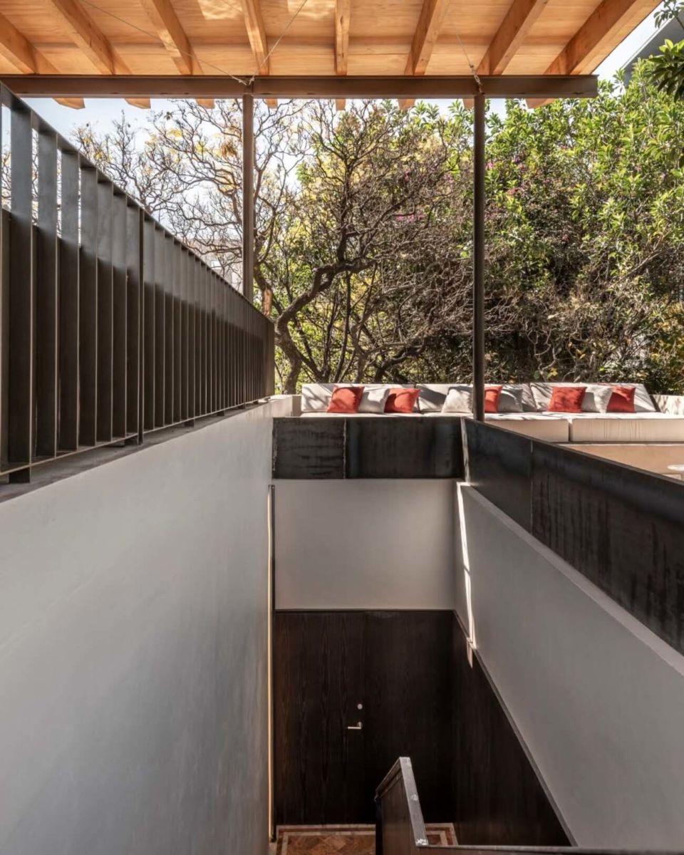 Espacio interior de hotel dama en la condesa. 