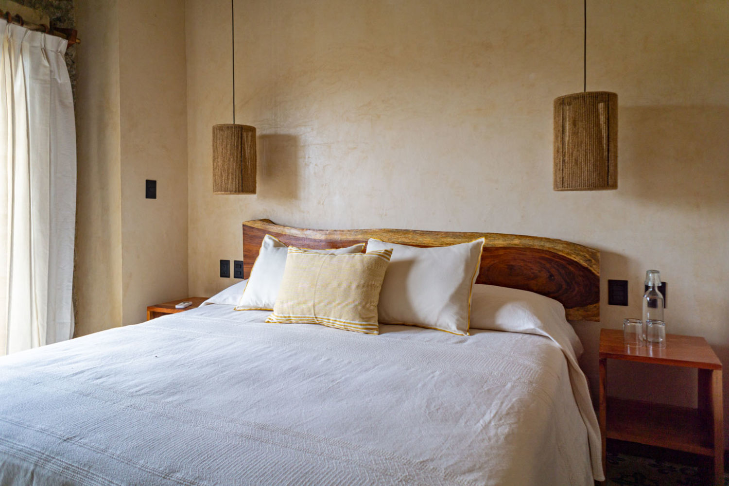 hotel mero mero el cuyo