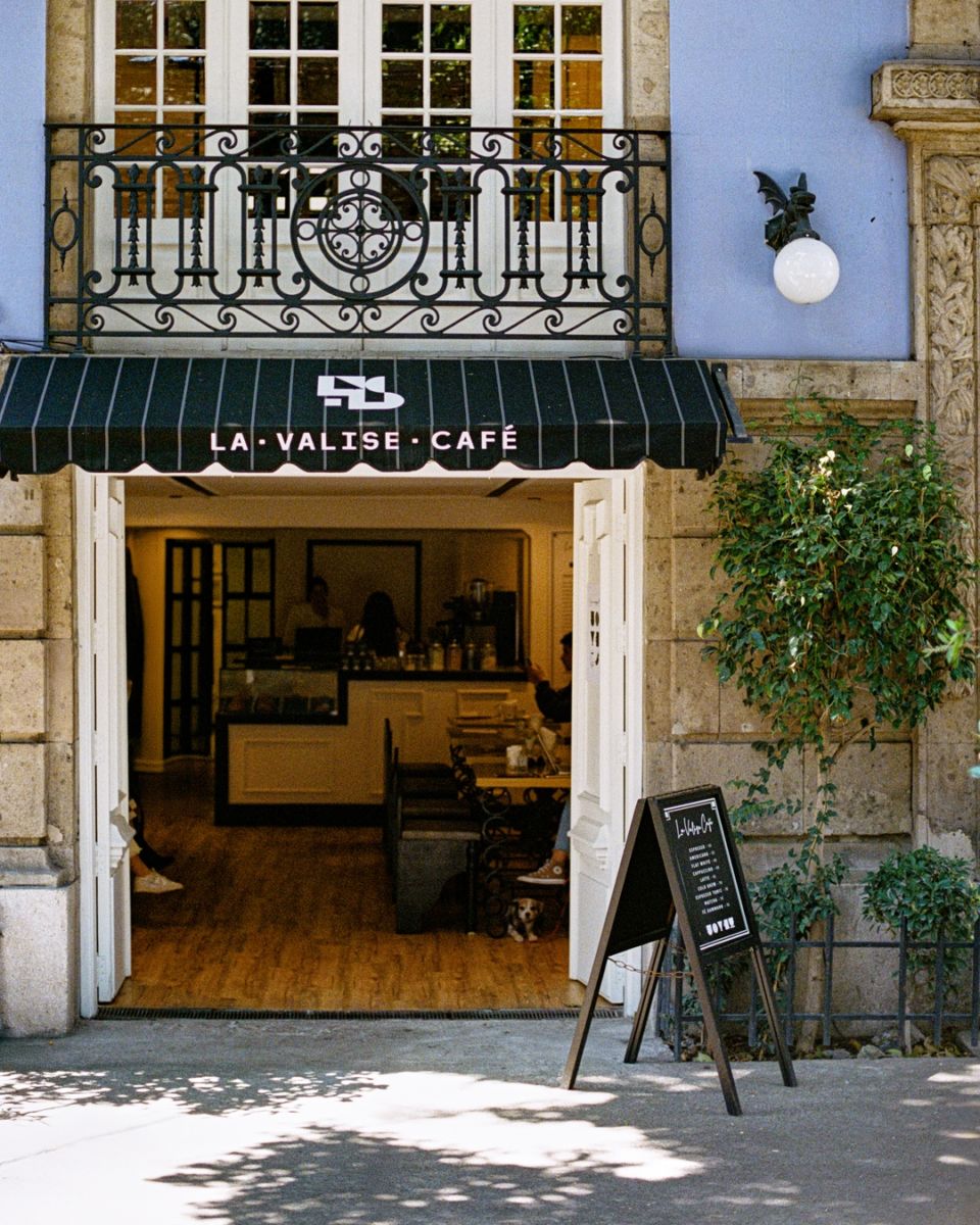Café La Valise con lo mejor de la gastronomía francesa