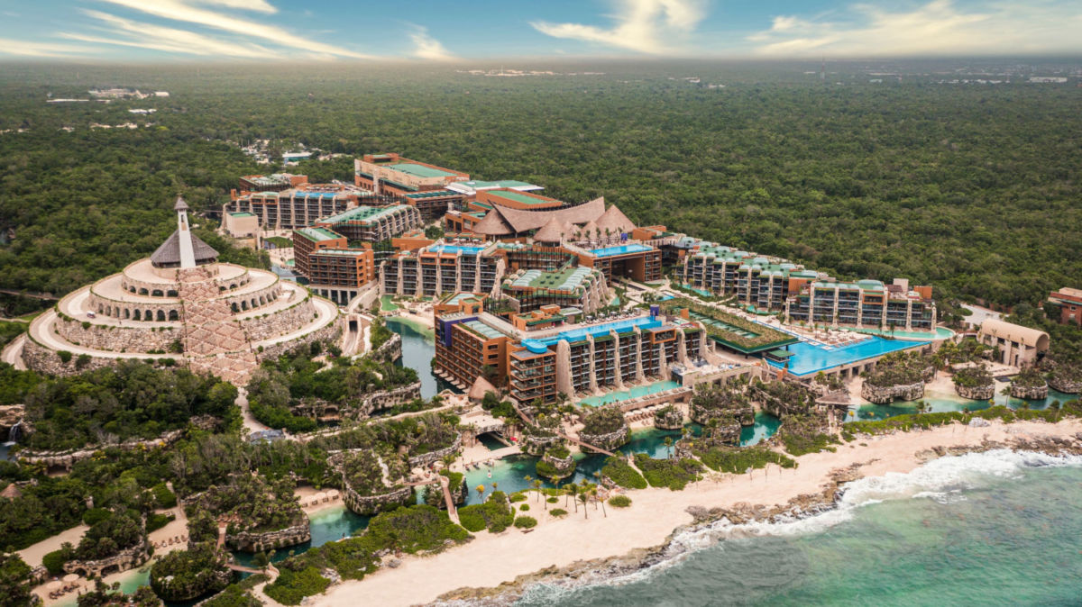 Hotel Xcaret Arte, reconocido como el mejor Hotel Gastronómico de México 2025