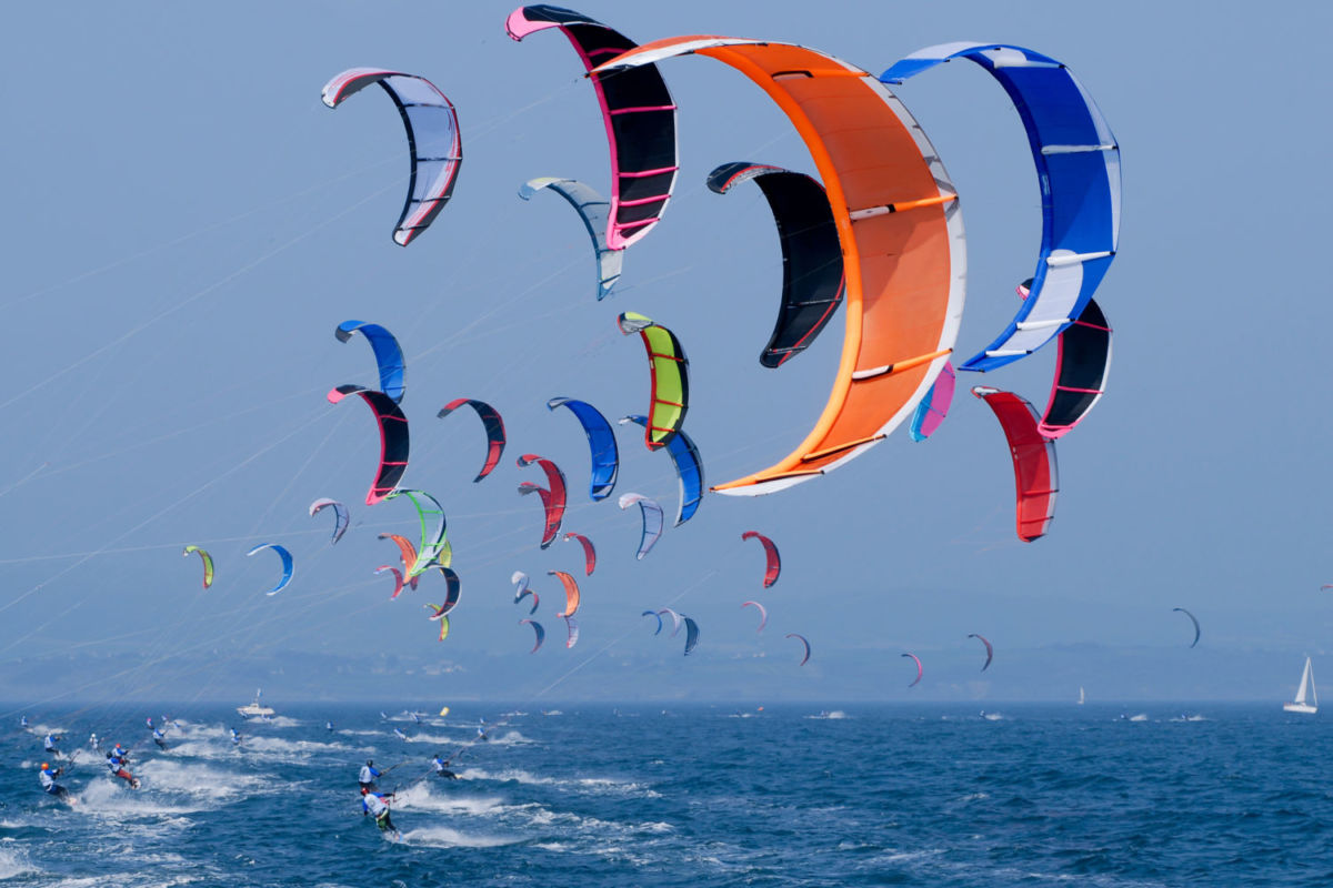 La Ventana es el paraíso del 'kitesurfing' en México