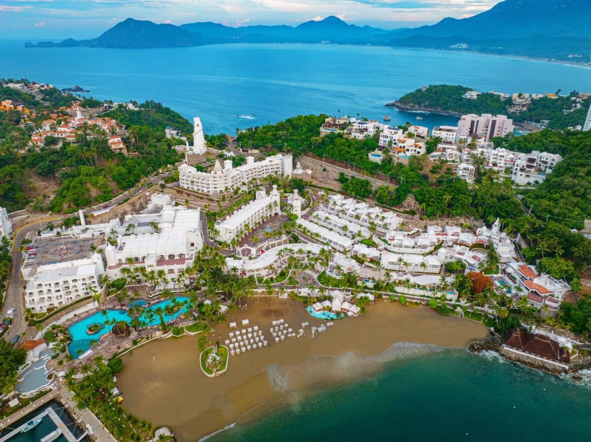 Ya se les olvidó, pero en los 80 todos querían ir a este hotel de México que hoy está más bonito que nunca