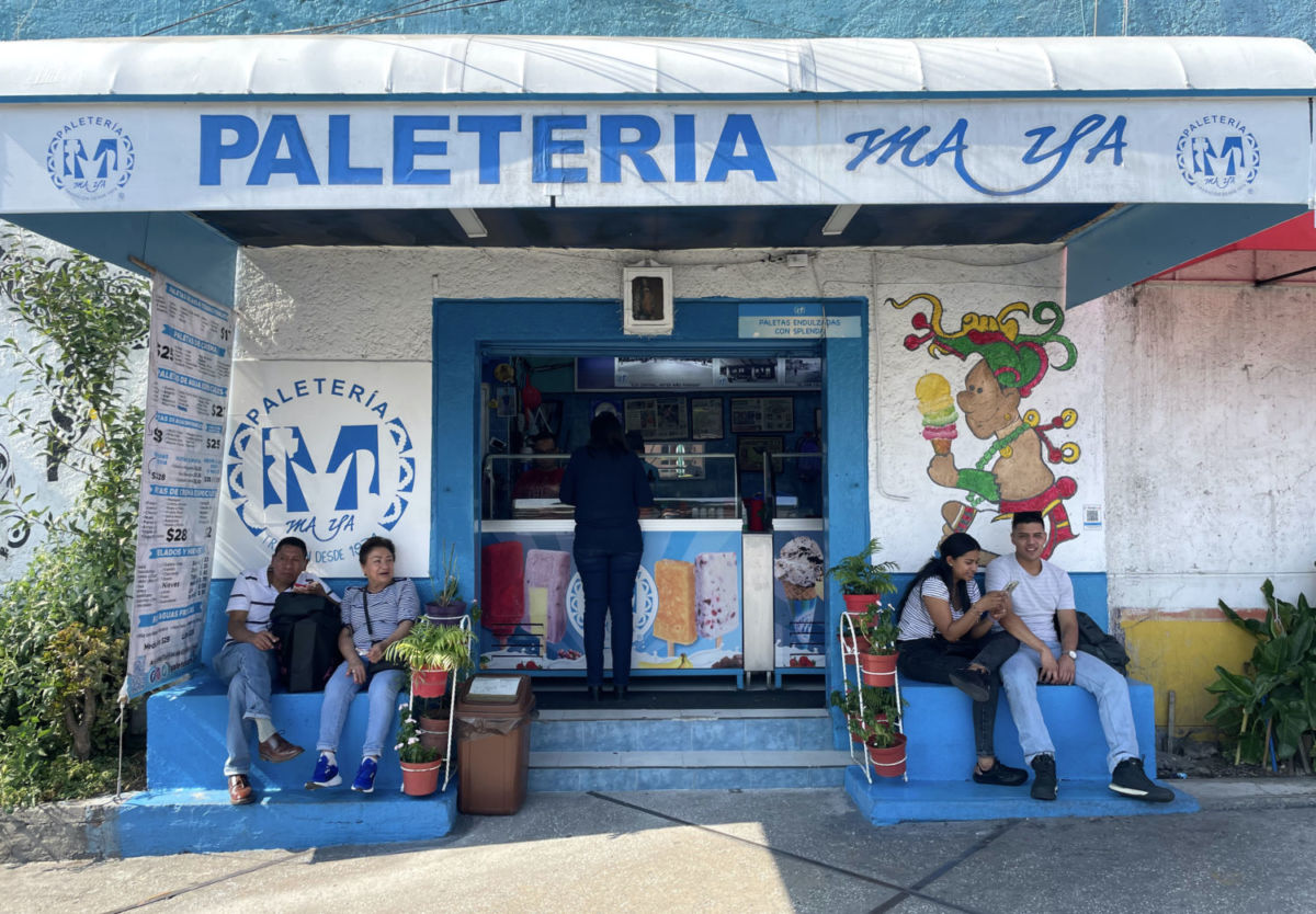 Paletería Maya en la Col. Doctores