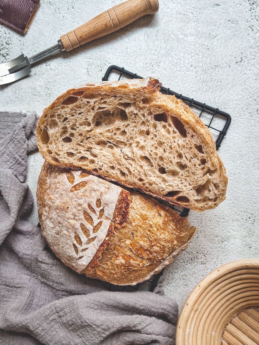 Hogaza de pan de masa madre. 