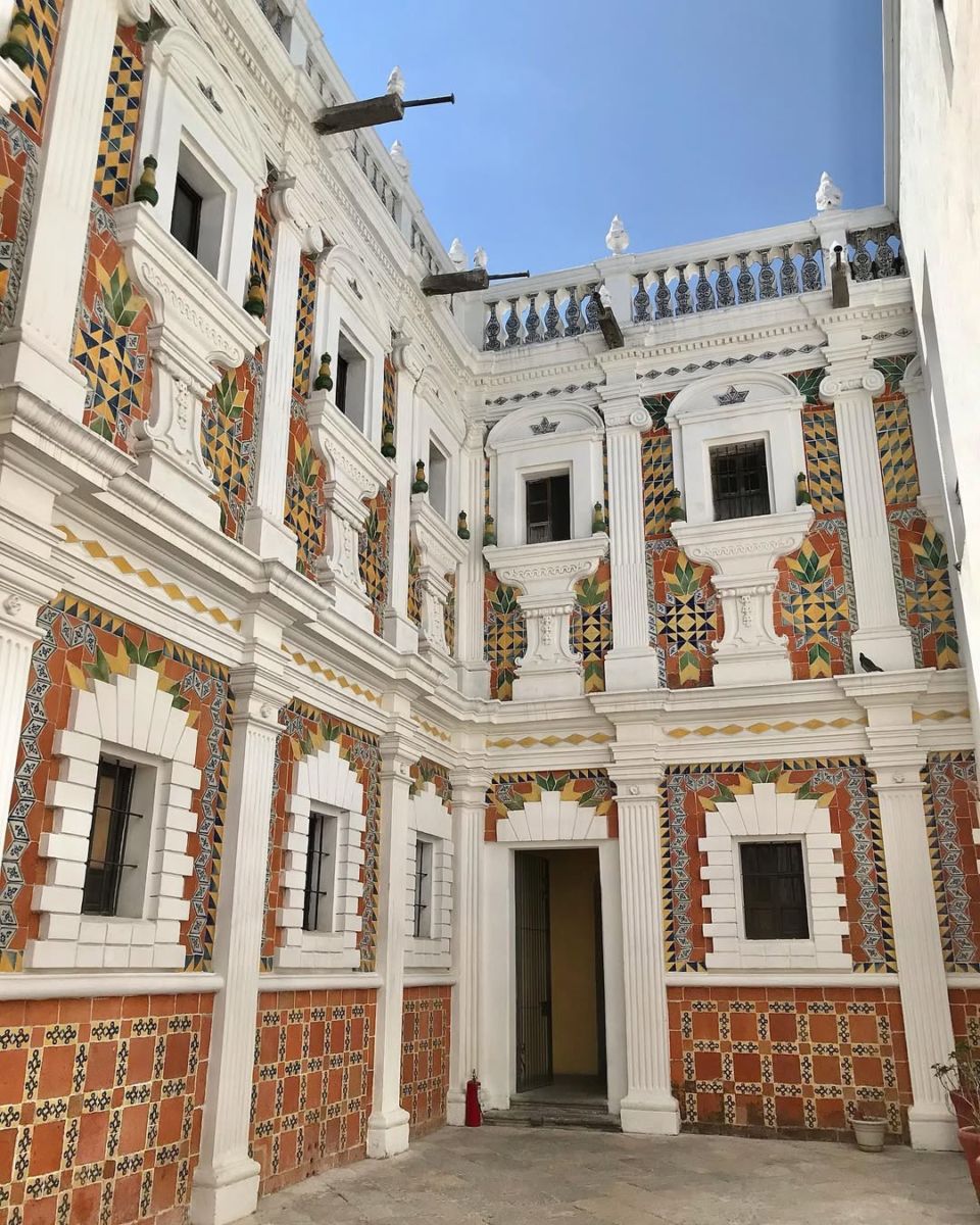 El Patio de Los Azulejos se construyó en el año de 1973