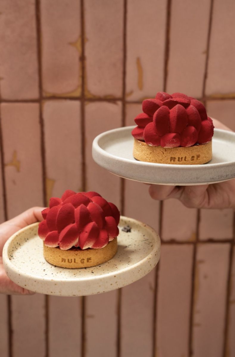 Tarta de frambuesa por Rulce Panadería. 