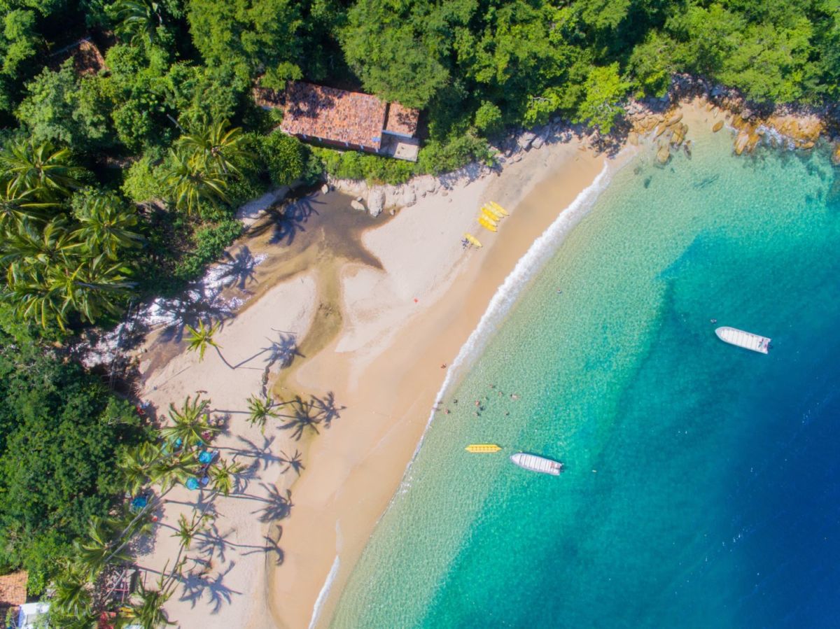 Playa Majahuitas