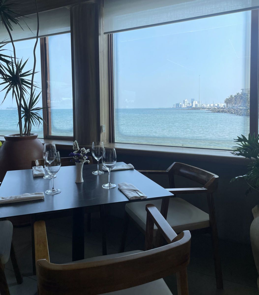 Vista desde el interior del Restaurante Mardel 