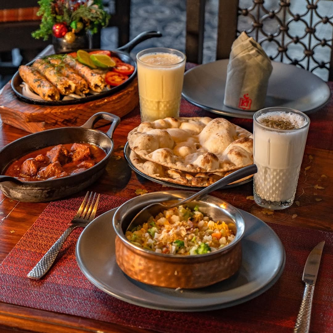 Cocina indo-pakistaní en el Restaurante Tandoor