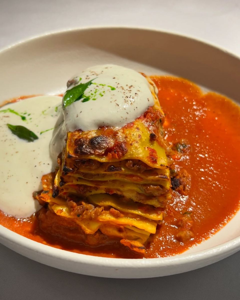 lasagna en el restaurante matea