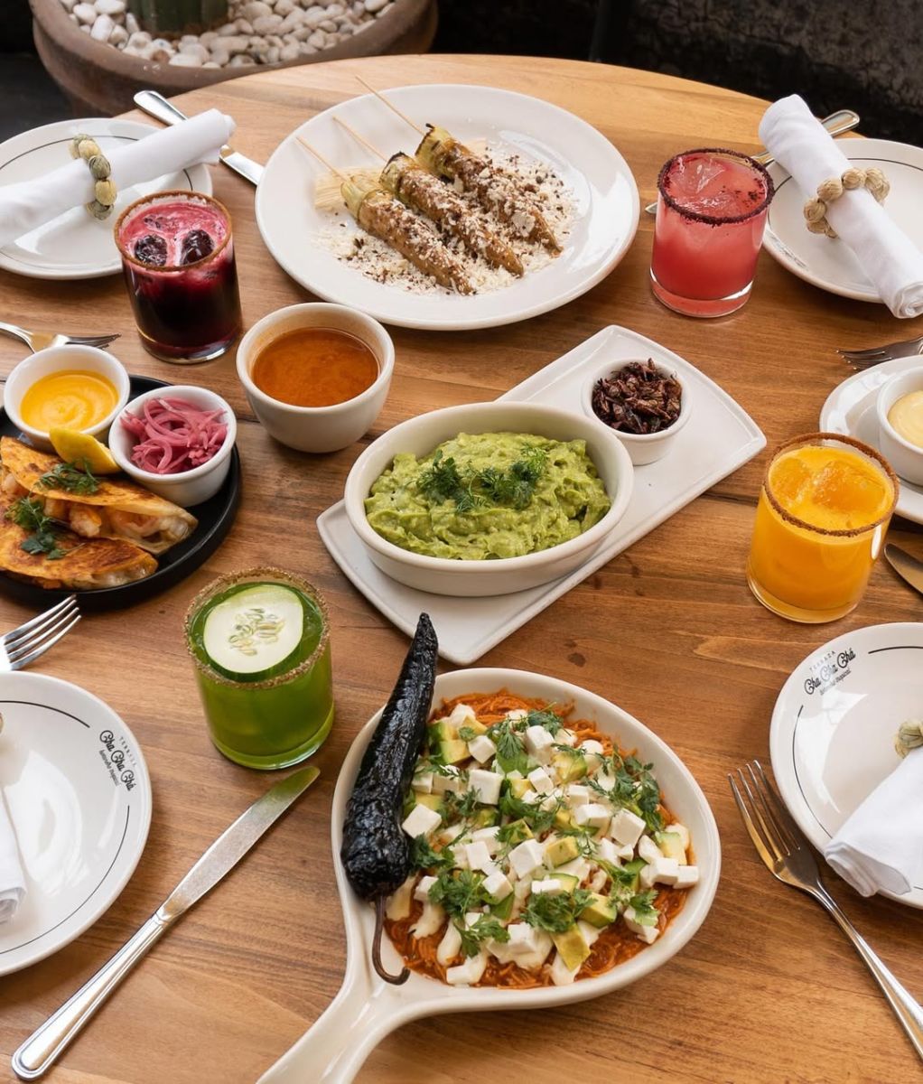 Platos irresistibles de cocina mexicana en la Terraza Cha Cha Chá