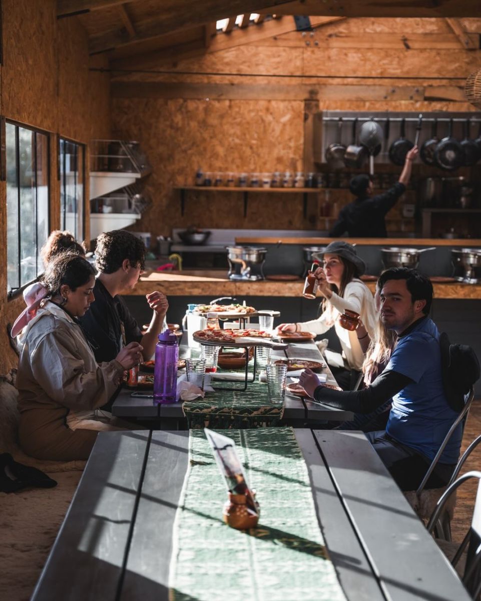 Comedor con grill para disfrutar con amigos