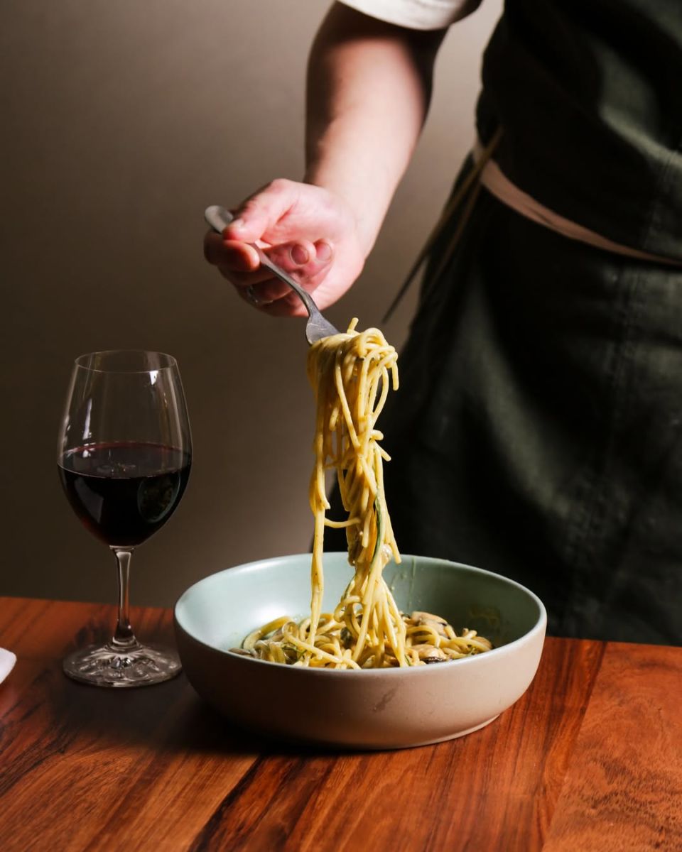 Pasta y vino en la CDMX. 