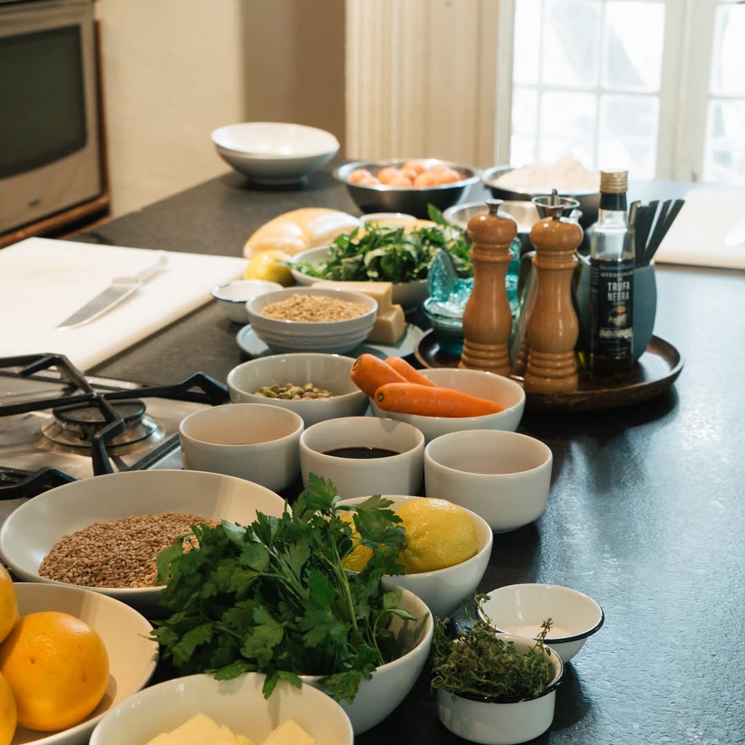 Sobremesa ofrece cursos de cocina en línea y presenciales