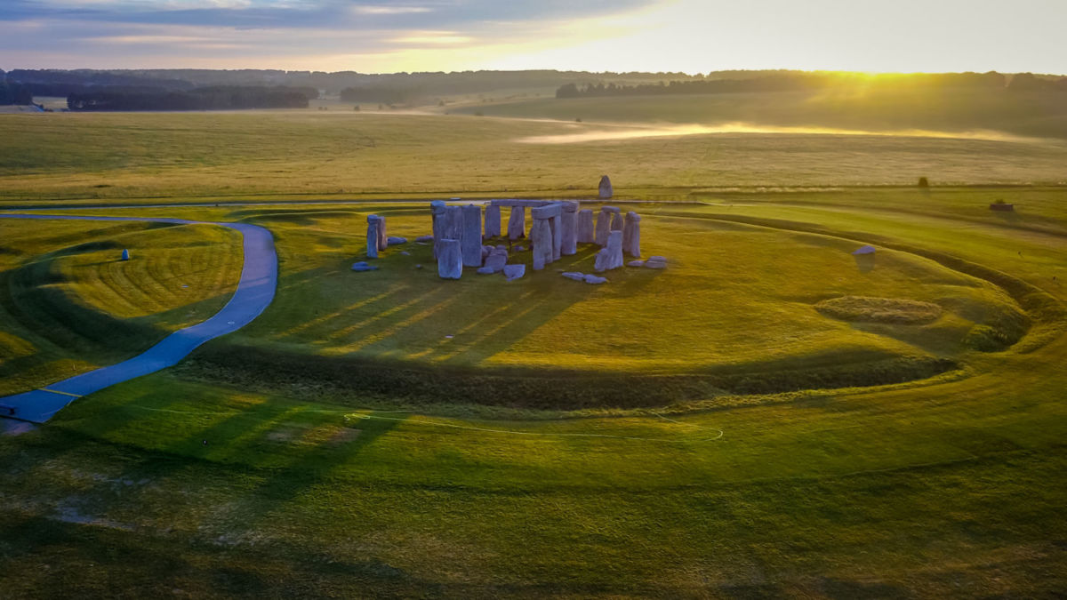 Stonehenge es un megalítico ubicado al sur de Inglaterra 