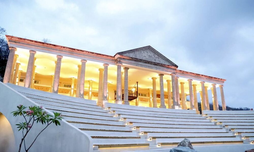 El Partenón de Zihuatanejo en Guerrero