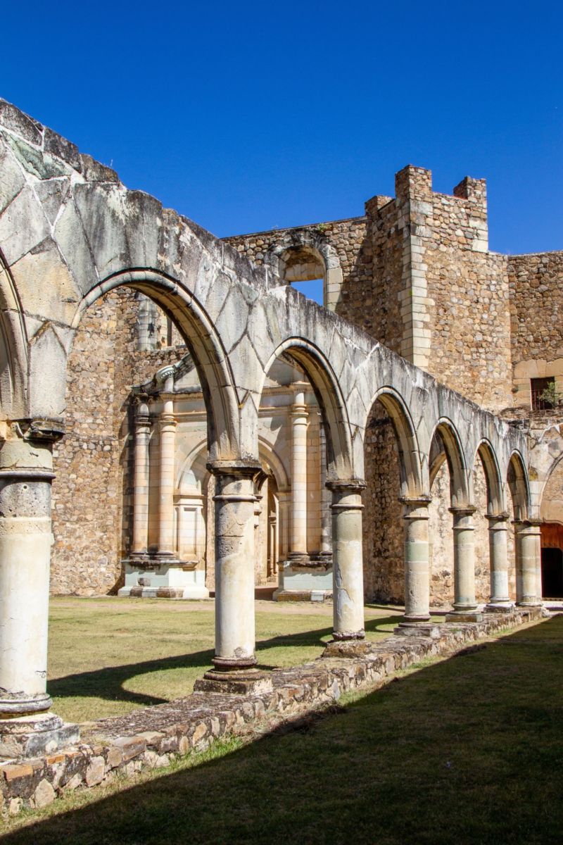 Ruinas del Ex Convento de Cuilapám Guerrero, en Oxaca.