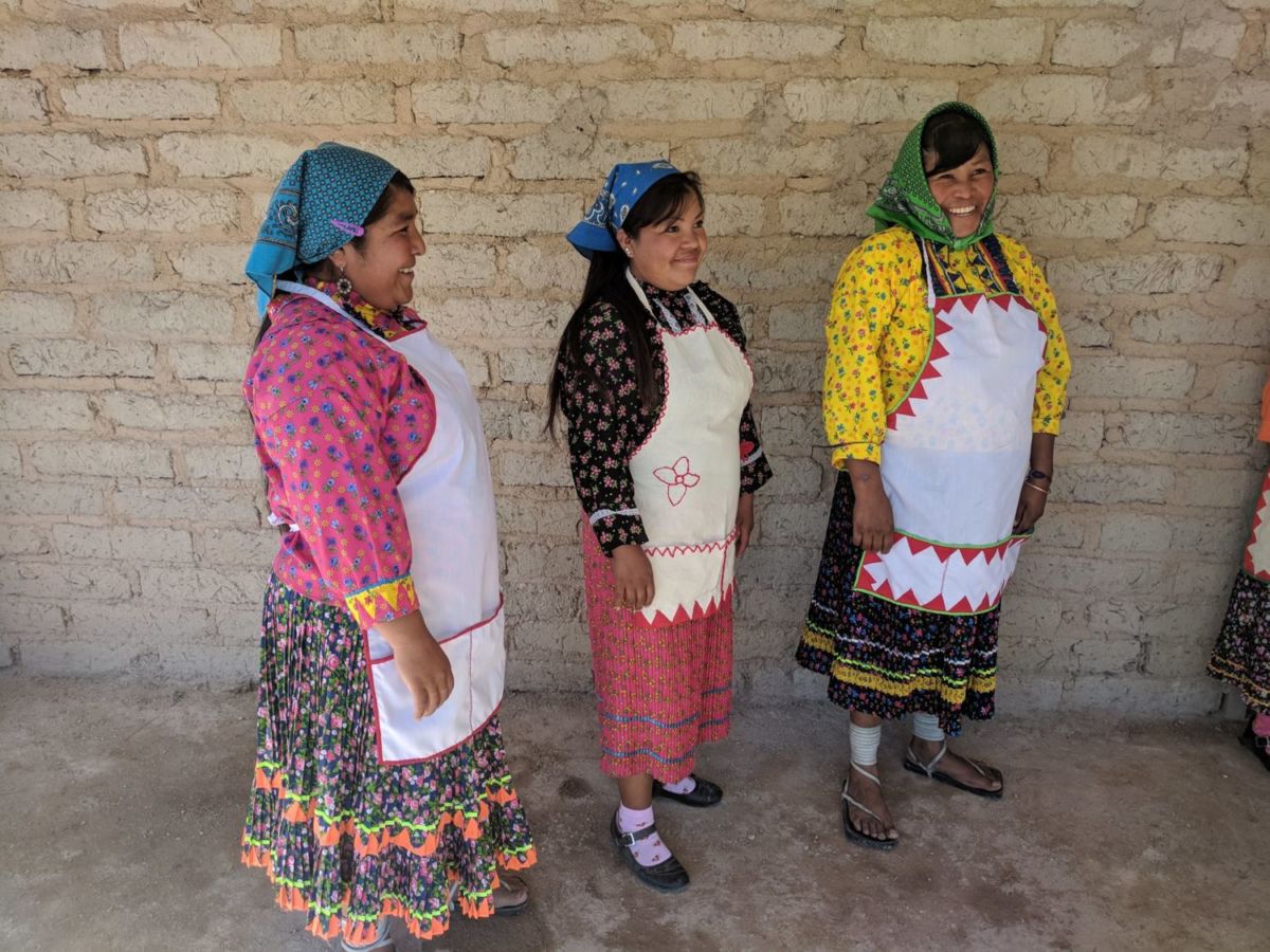 Cocineras tradicionales de la comunidad Rarámuri.