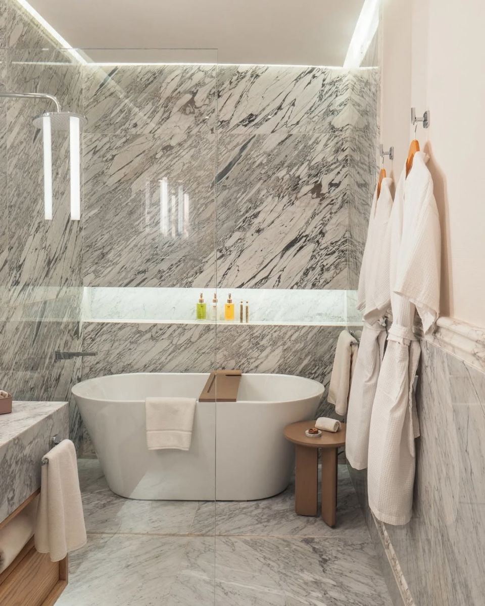 Baños de lujo en hotel boutique Maria Camille en San Miguel de Allende. 