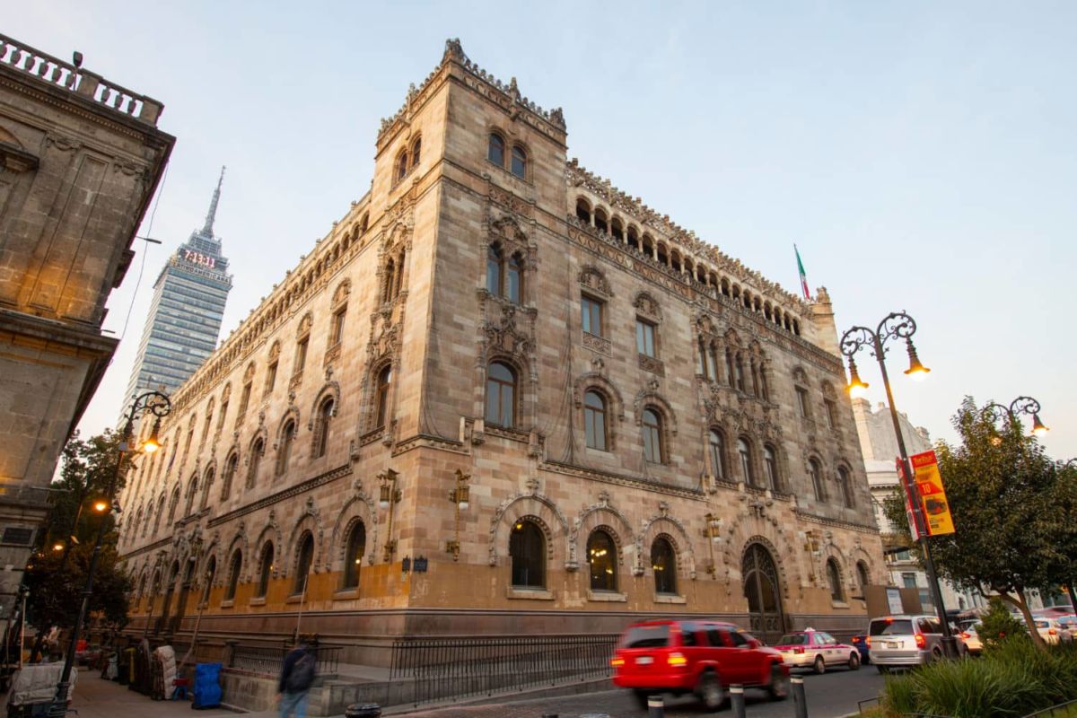 En el corazón de la CDMX hay un edificio de más de 100 años ideal para los apasionados de la filatelia