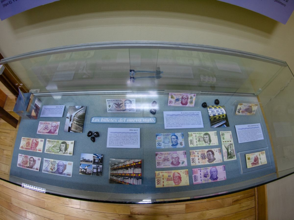 Colección histórica de billetes mexicanos