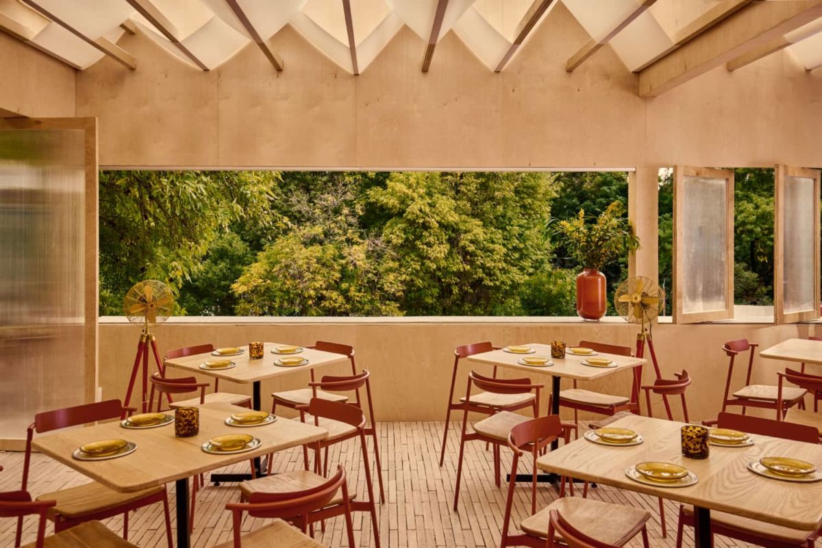 Te vas a sentir en cualquier lugar menos en la CDMX cuando visites esta nueva terraza de la Roma que promete convertirse en favorita