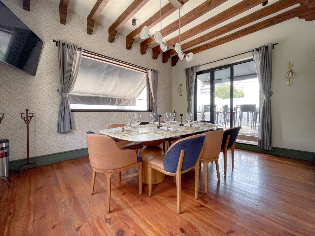 Privados en Polanco, Testal. 