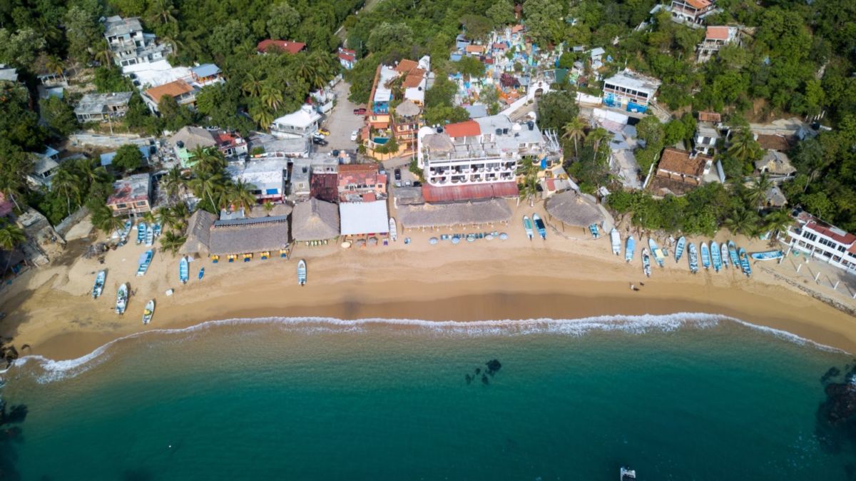 pueblo pesquero en Oaxaca