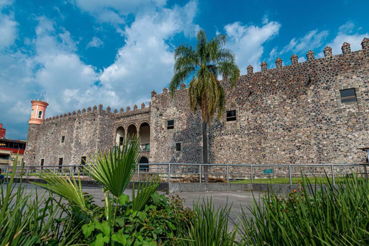 La que fue la residencia familiar de Hernán Cortés ahora es un museo y está más cerca de la CDMX de lo que crees 