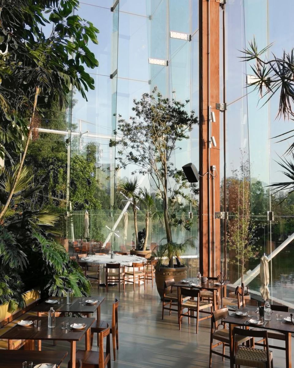 Lago Algo es un restaurante ubicado en la segunda sección del Bosque de Chapultepec 
