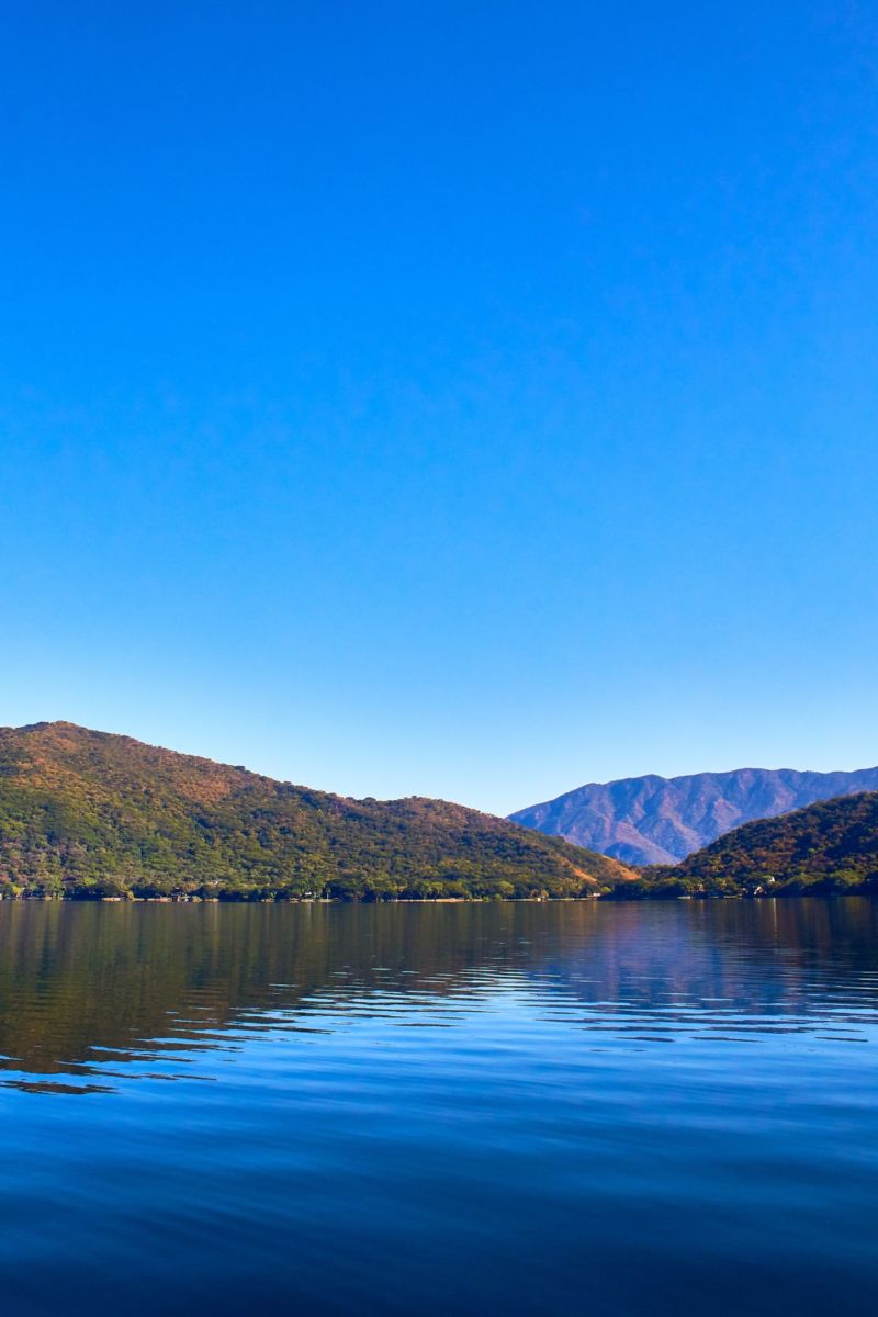 Esta laguna se formó por la caída de un meteorito 