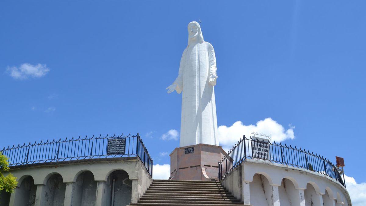 Escultura de Cristo Rey de Tenancingo