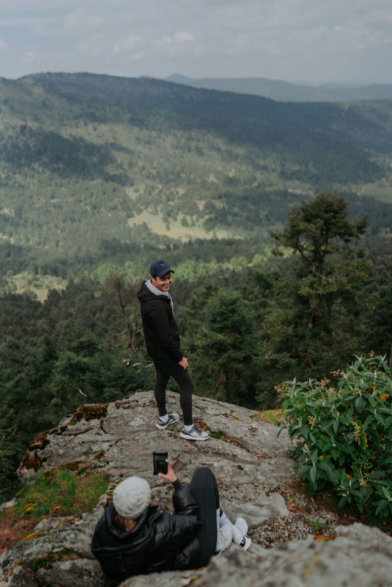 En Villa Alpina se puede practicar hiking, rápel y paseos a caballo