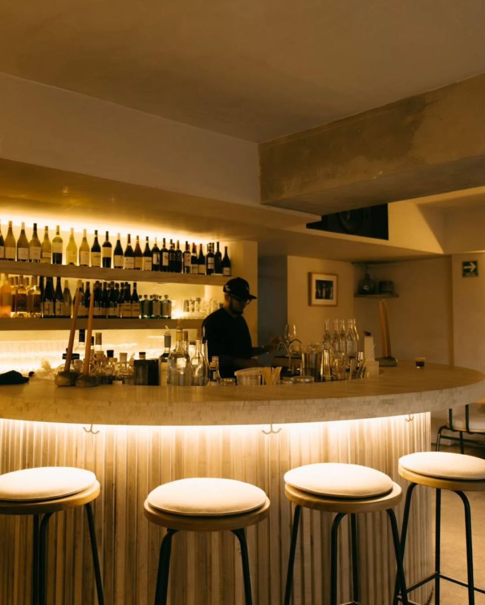 NIV es un wine bar en la CMDX con música en vivo