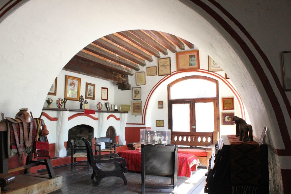 En Casa Fortaleza se filmó la película 'El libro de piedra' 