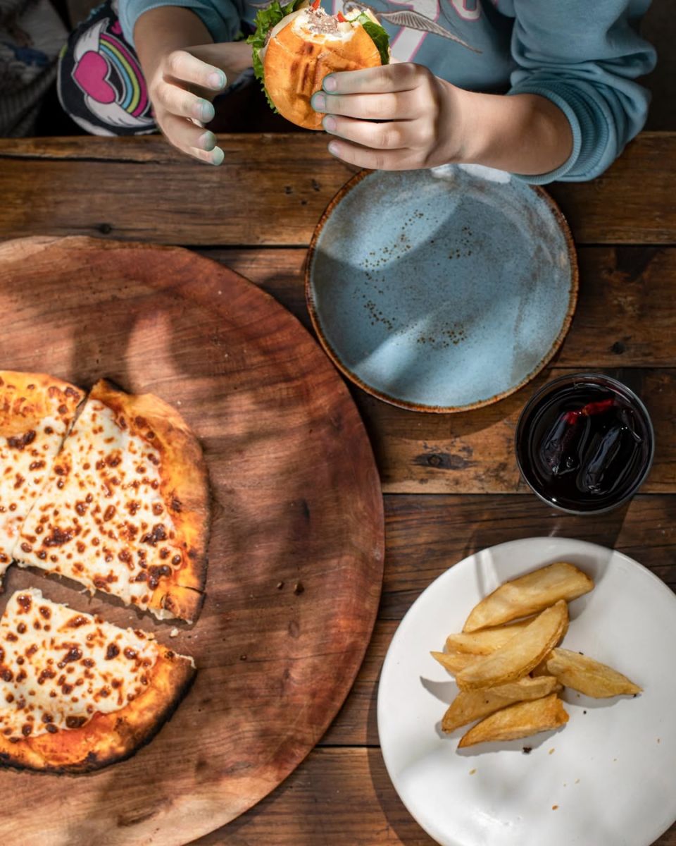 Menú infantil de Parrilla Paraíso