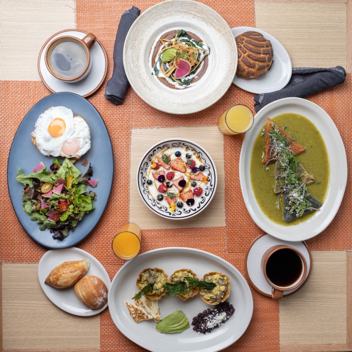 dónde desayunar el 10 de mayo