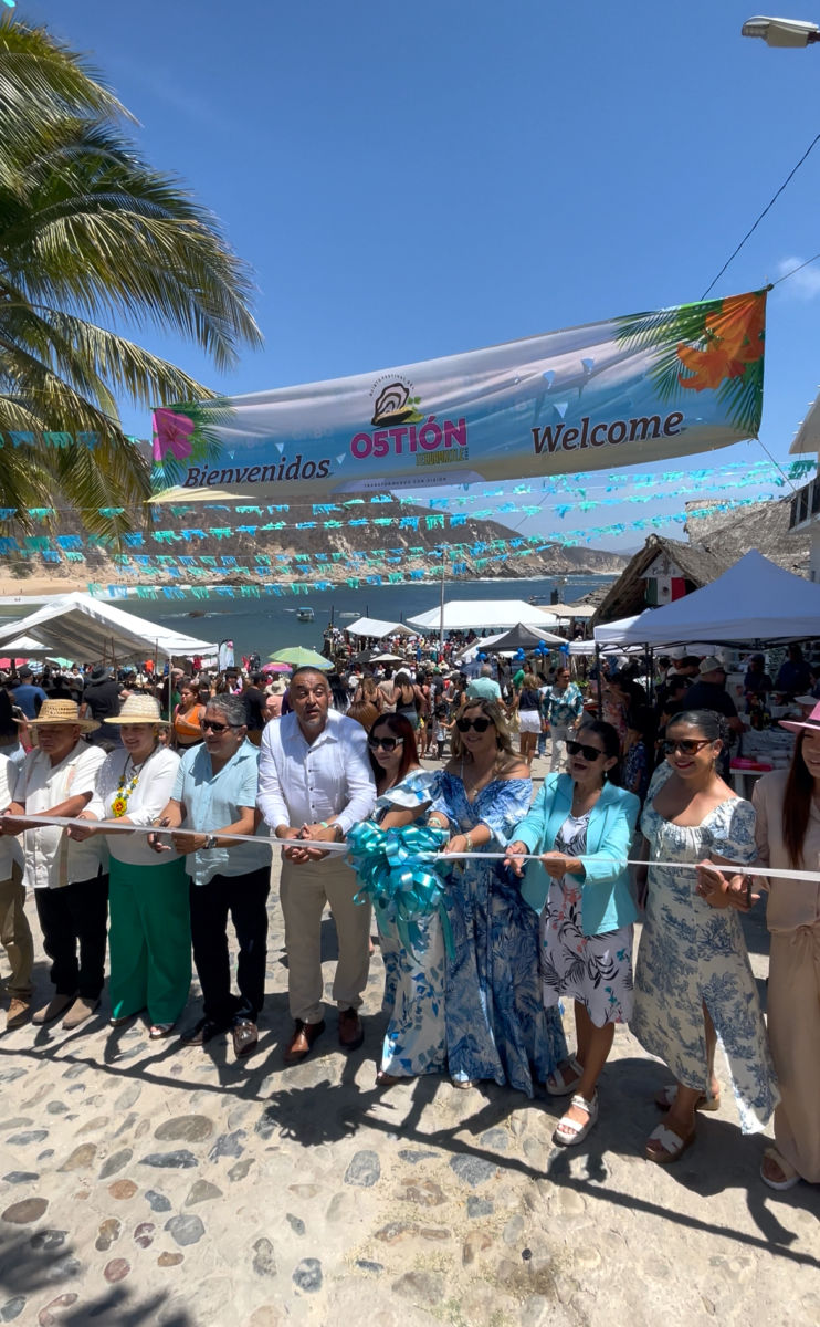 Inauguración del Festival del Ostión en Tehuamixtle