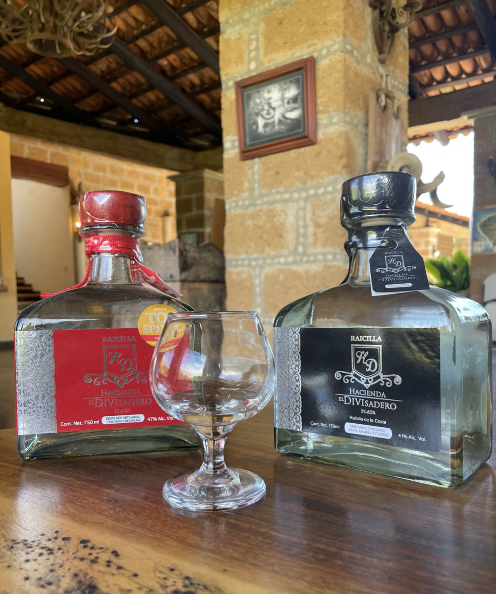 Raicilla de Hacienda El Divisadero