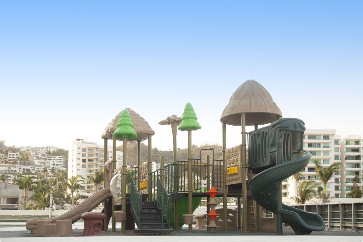 Juegos para niños en el Hotel Amares 
