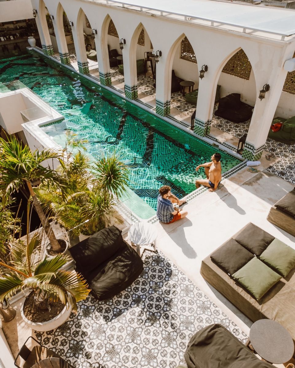 Es el único hotel de estilo marroquí en México y se ubica dentro de un precioso Pueblo Mágico 